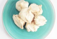 Fragrant Kaffir Lime Meringues