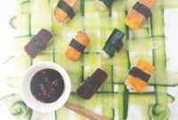Crafting Vegan Sushi: The Art of Cucumber Weaving