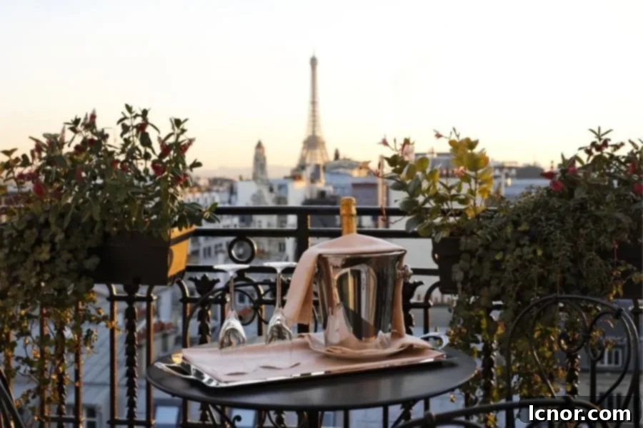 Paris Hotels with Views of the Eiffel Tower - Hôtel Balzac