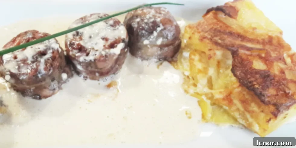 Andouillette at Le Comptoir du Boeuf. A Hedgehog in the Kitchen. www.ahedgehoginthekitchen.com.