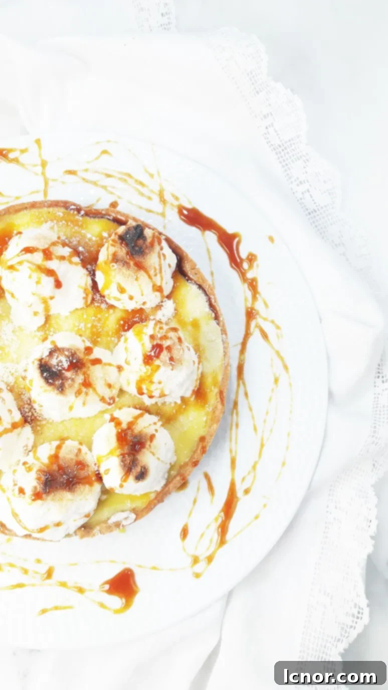 Ile Flottante Tart Revisited. Food photography - before and after. 6 Things We Learned our FIRST Year As Food Bloggers. | ahedgehoginthekitchen.com