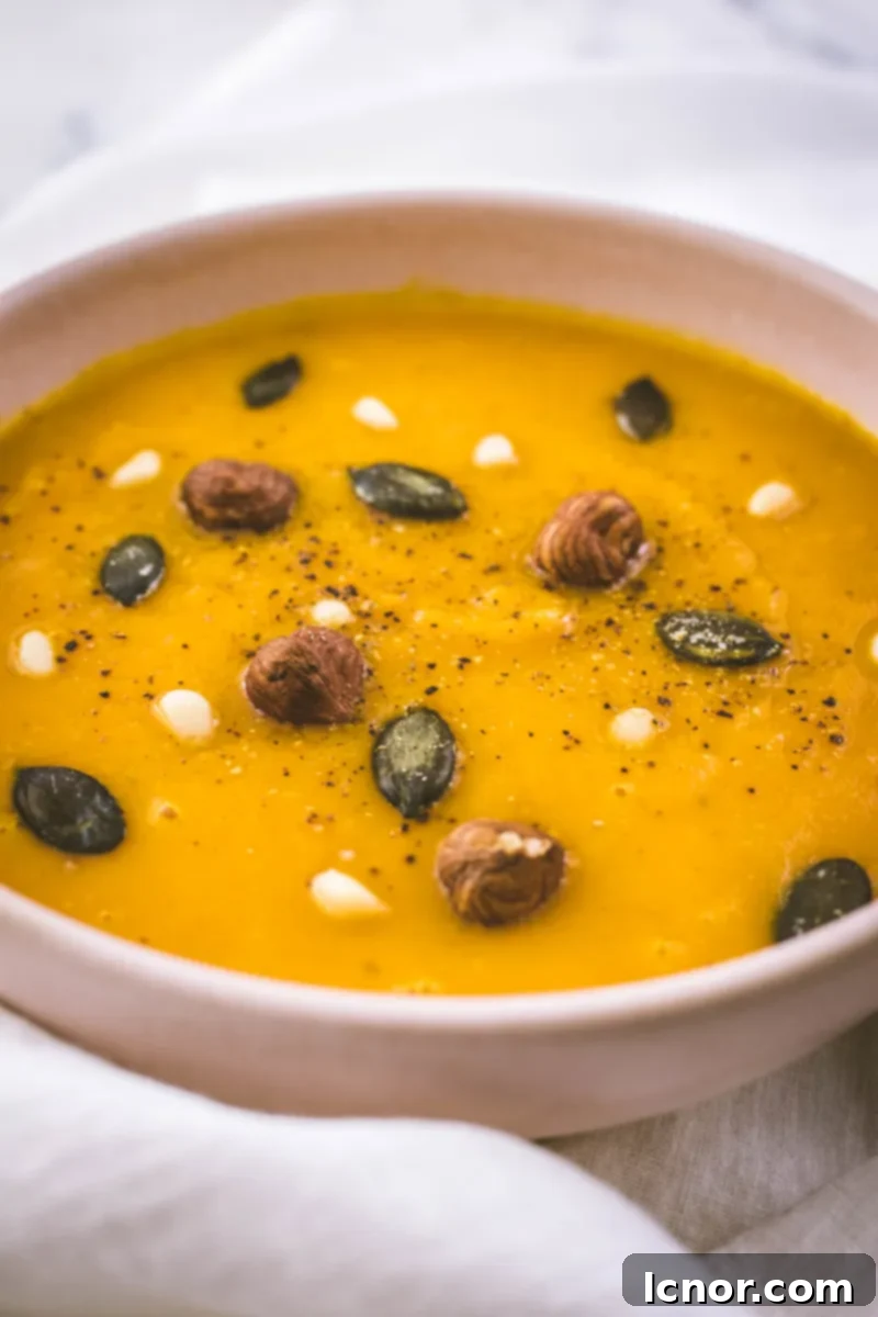 Autumn glow butternut squash soup | ahedgehoginthekitchen.com