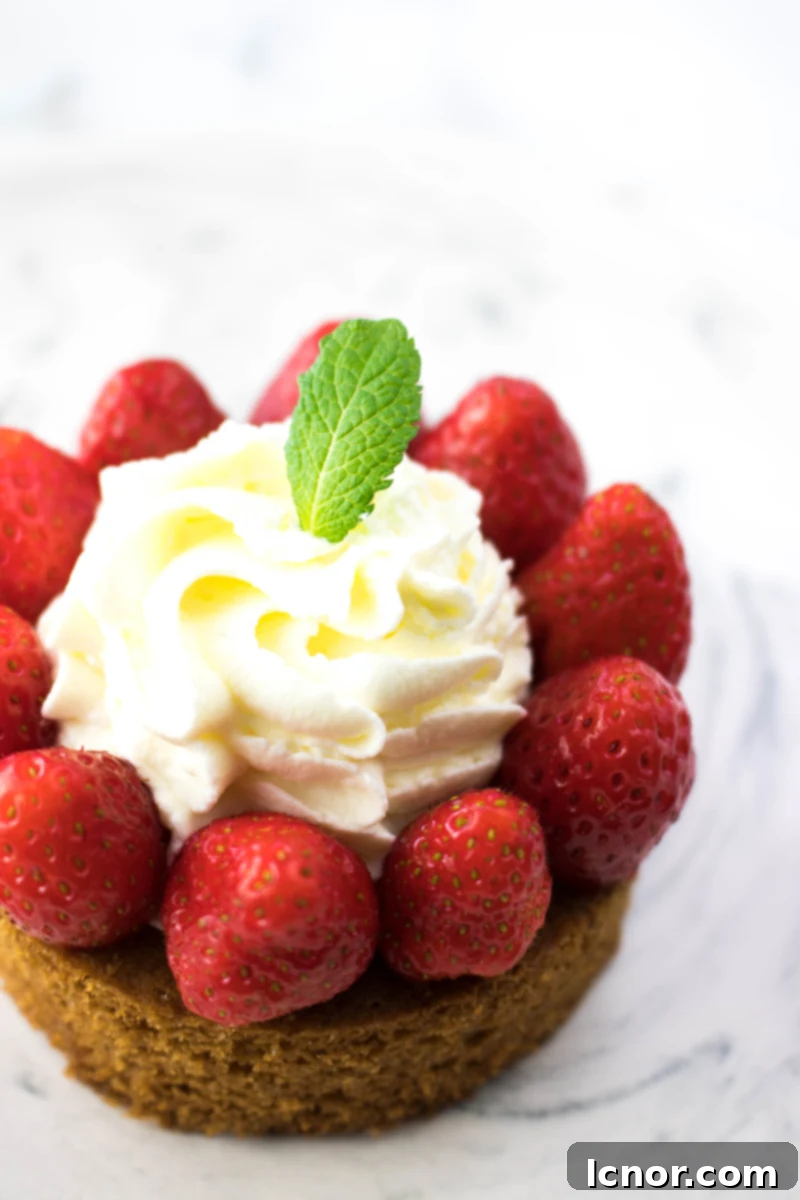 Fresh Strawberry Pie with shortbread & cream in a serving platter