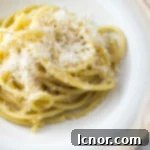 Bucatini cacio e pepe