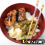 Japanese salmon rice bowl