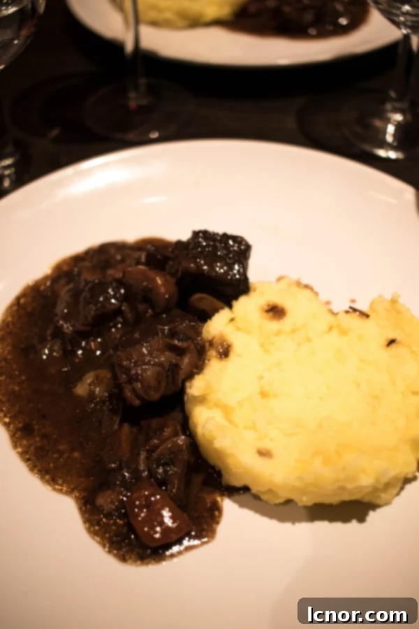 Traditional food in Paris - Boeuf Bourguignon
