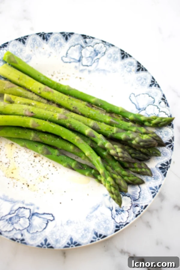 Steamed Asparagus
